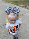 Boo’s & Bow’s Velvet