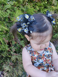 Black daisy mesh